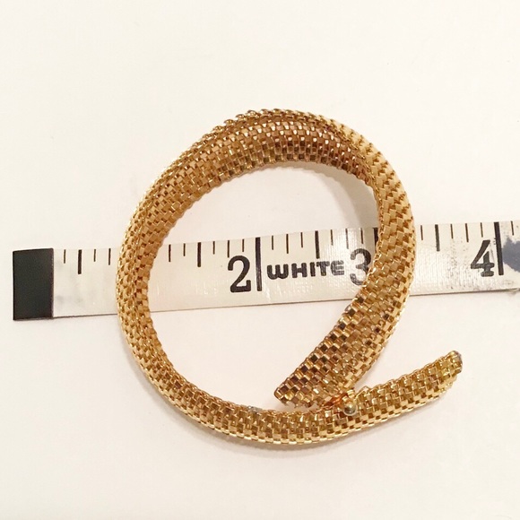 Hobe Designer Necklace and Bracelet Demi-Parure - Picture 10 of 11